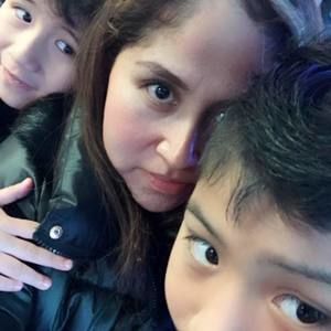 Meet your Posher, Elizabeth